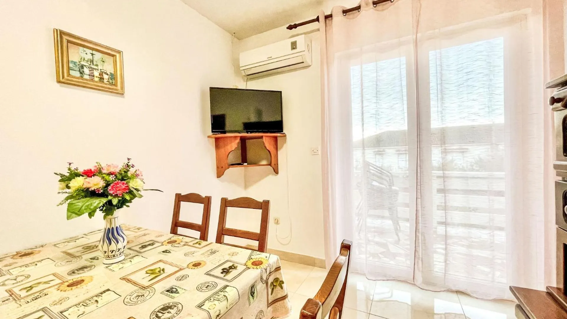 Apartment Apartment Marino-1 By Interhome Повляна