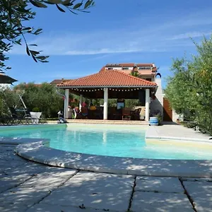 Family Friendly Apartments With A Swimming Pool Povljana, Pag - 244 Povljana